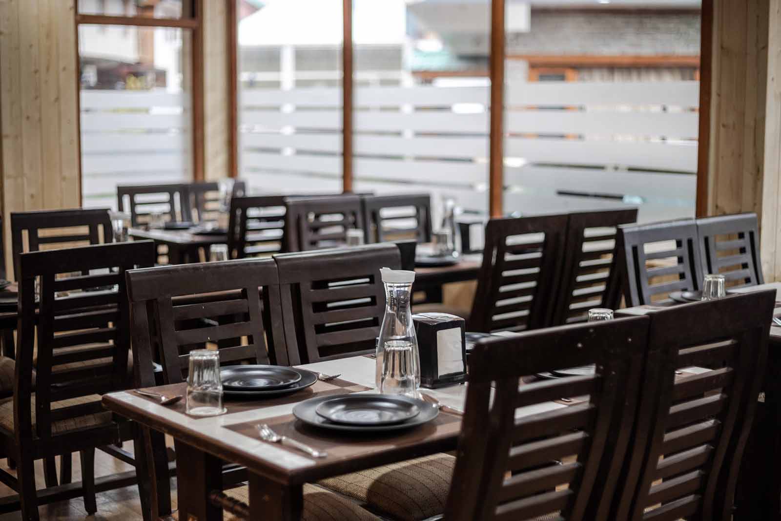 Restaurant 2